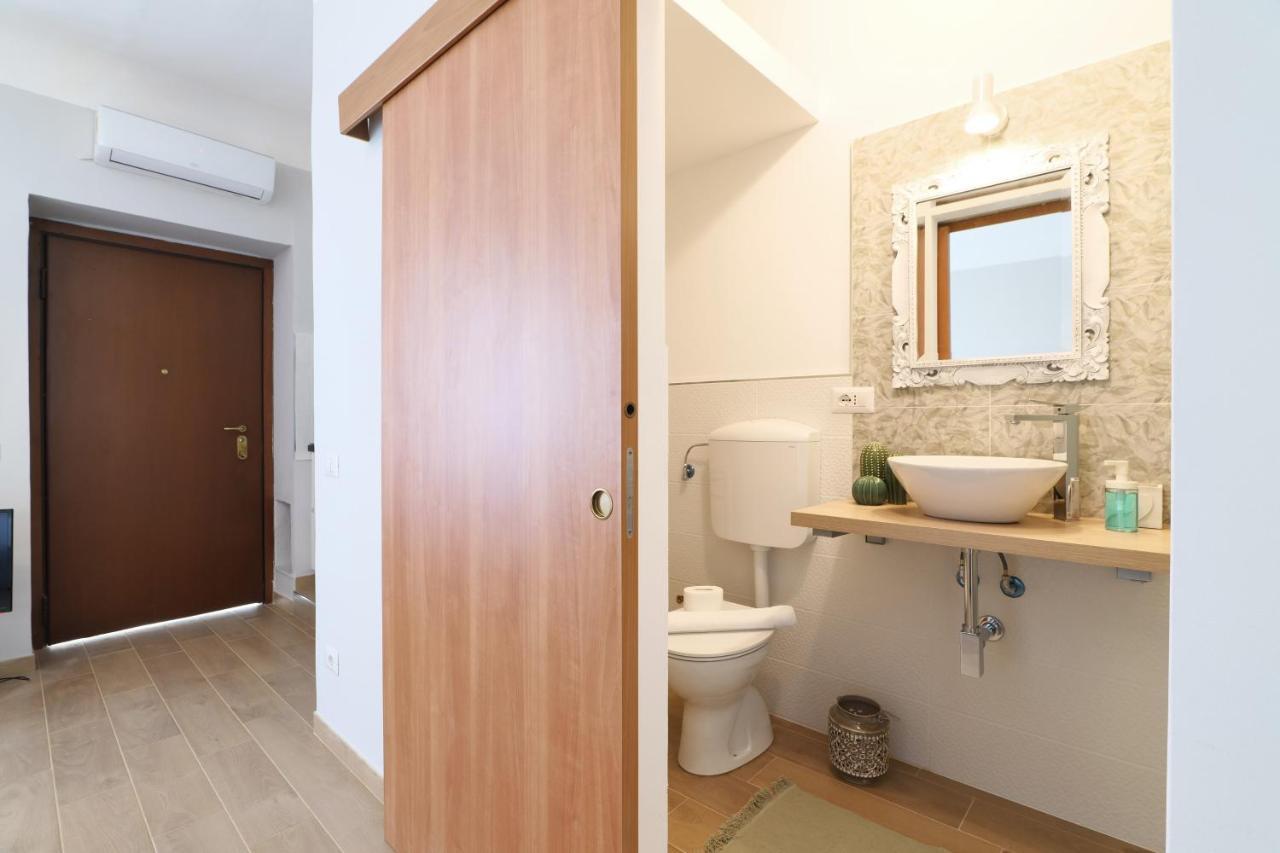 Primopiano - Meda 6 Apartman Milánó Kültér fotó